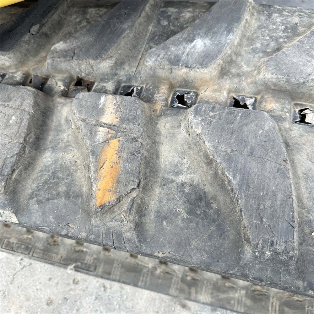 02567030-5c58-4c62-b453-b61fa9c79867_largesize komatsu pc88mr 8 8t8 5 250 h 2014