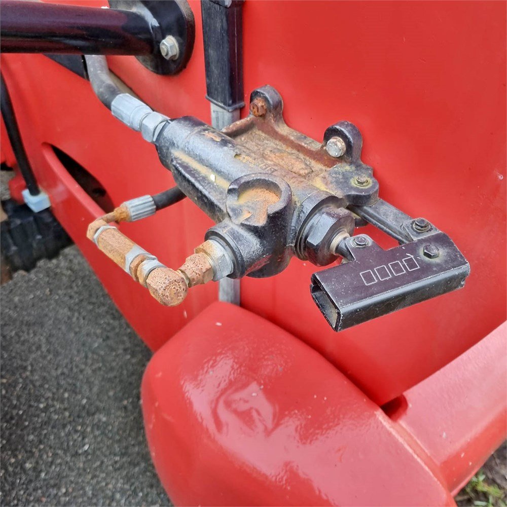 04214940-8d55-4968-b708-08149f358703_largesize manitou mt 1840 privilège – 18 m – 4 546 h – 2008