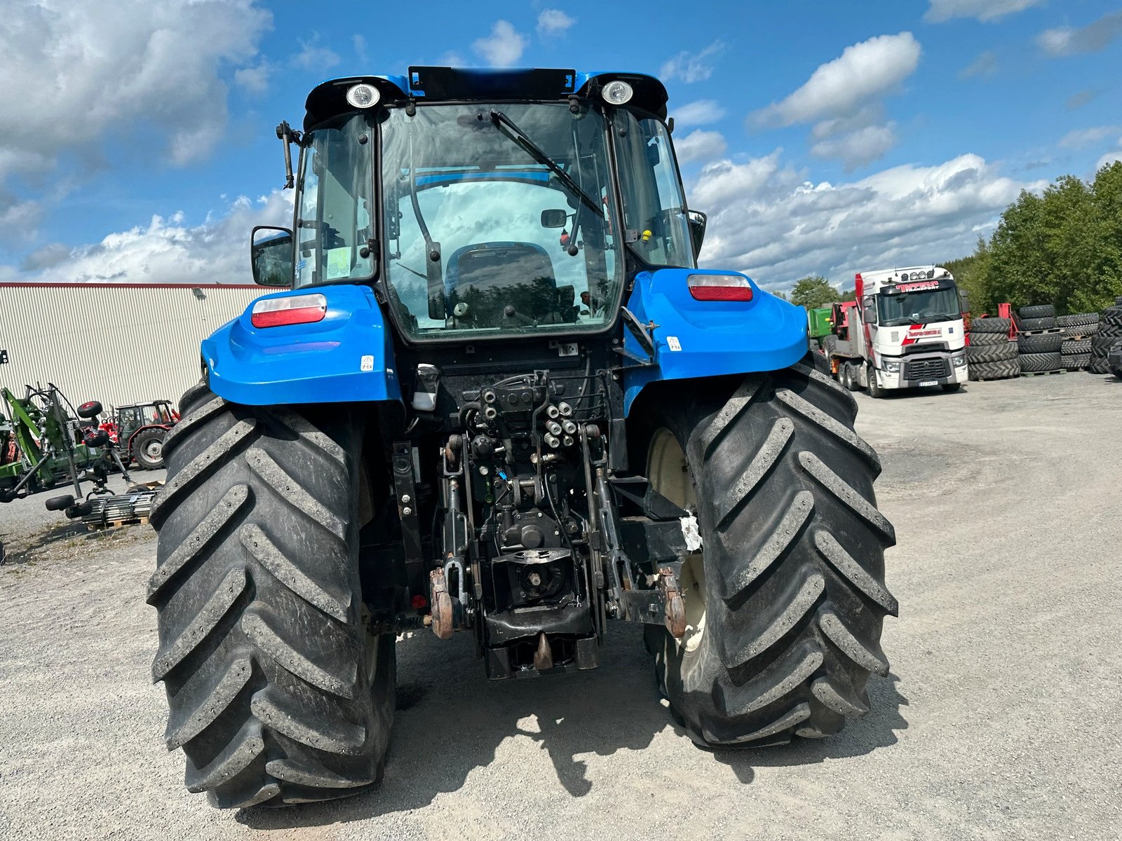 0648fd51-43d1-4f70-bdc4-bc52ea162fe1 new holland t5.115 – 115ch – 2 230 h – 2013