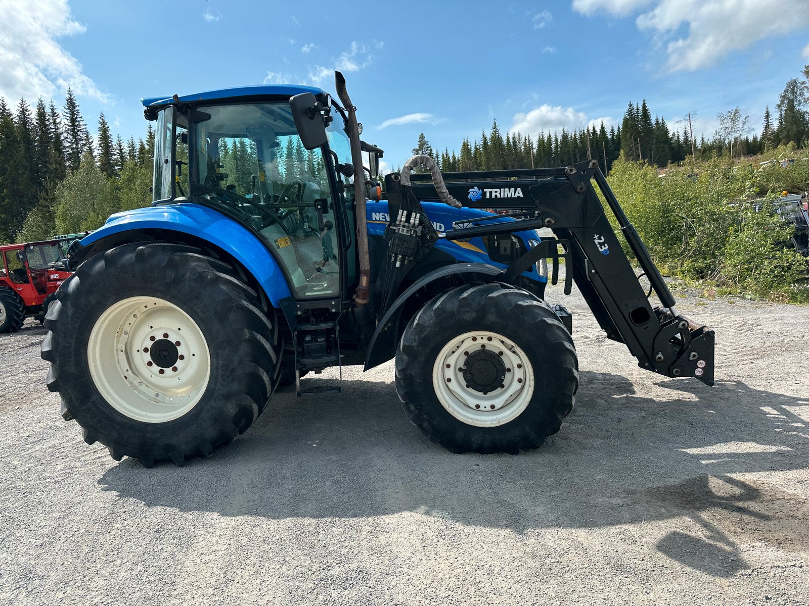 06e3014a-f085-4116-9665-e13af6525992 new holland t5.115 – 115ch – 2 230 h – 2013