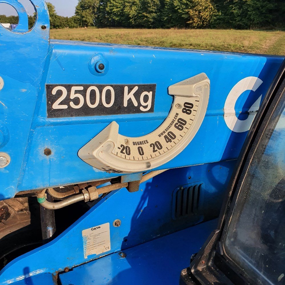 0834e21a-d9c7-4afd-b18c-6000bda70678_largesize genie gth 2506 – 5,8 m – 2 350 h – 2015