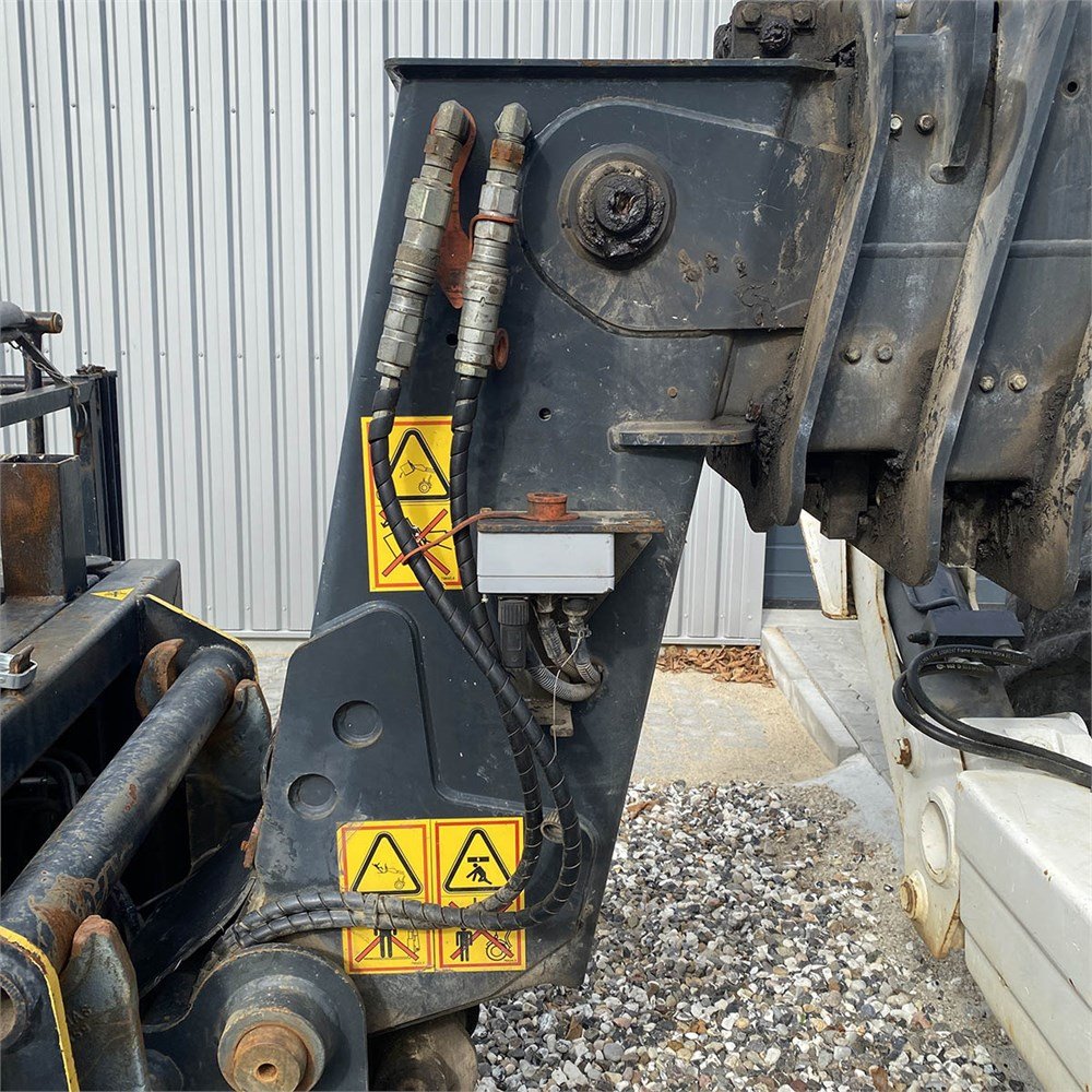 0d40245d-338d-443e-9984-f9d84cadd10e_largesize bobcat t40170 17,4 m 1 687 h 2006