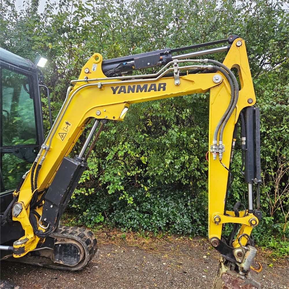 25340728-1992-4b45-8846-89d240d15ce1_largesize yanmar sv22 – 2t2 – 1 699 h – 2020