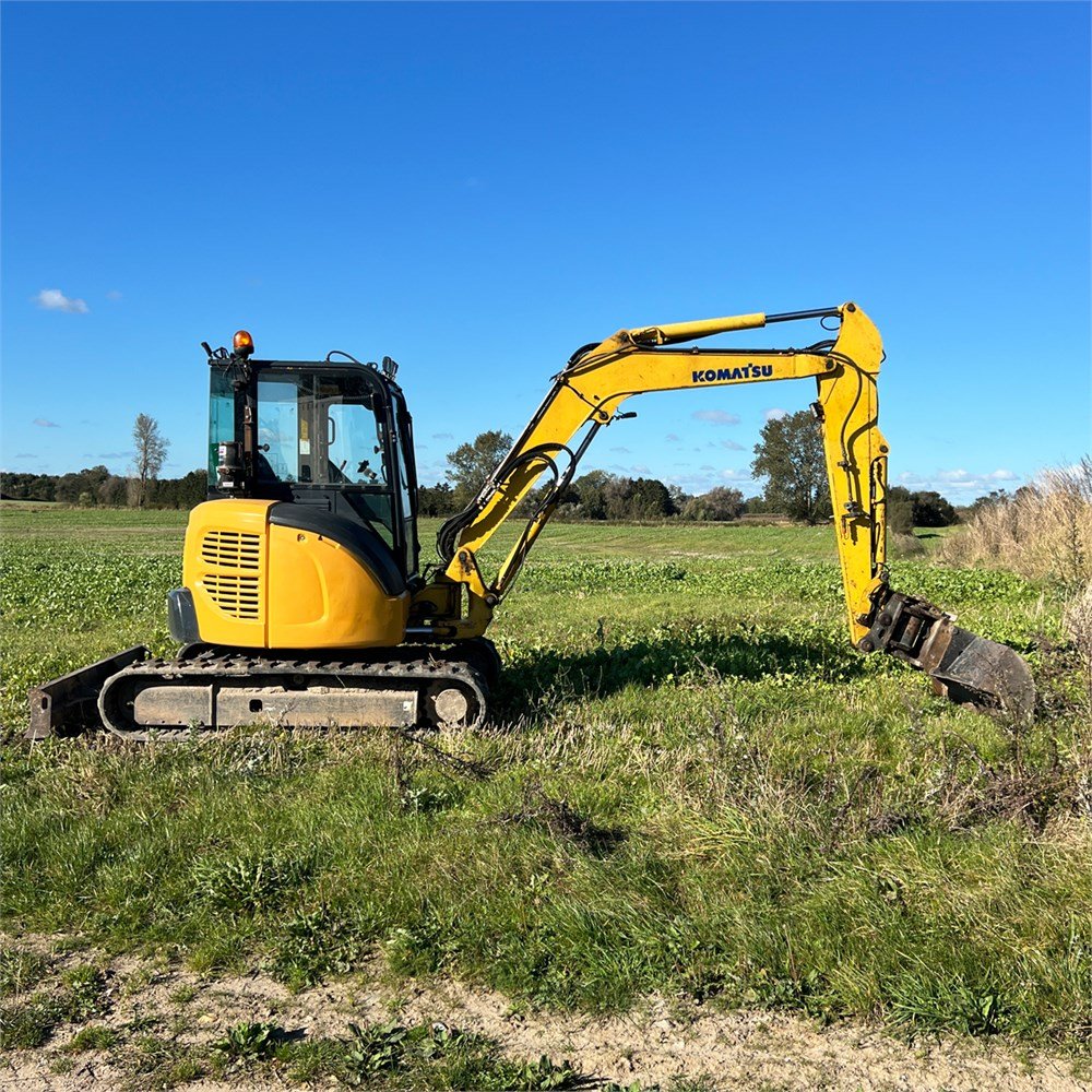 26857b79-36ca-4ba7-9fa7-8166c145b397_largesize komatsu pc55mr 3 – 5t3 – 4 625 h – 2012