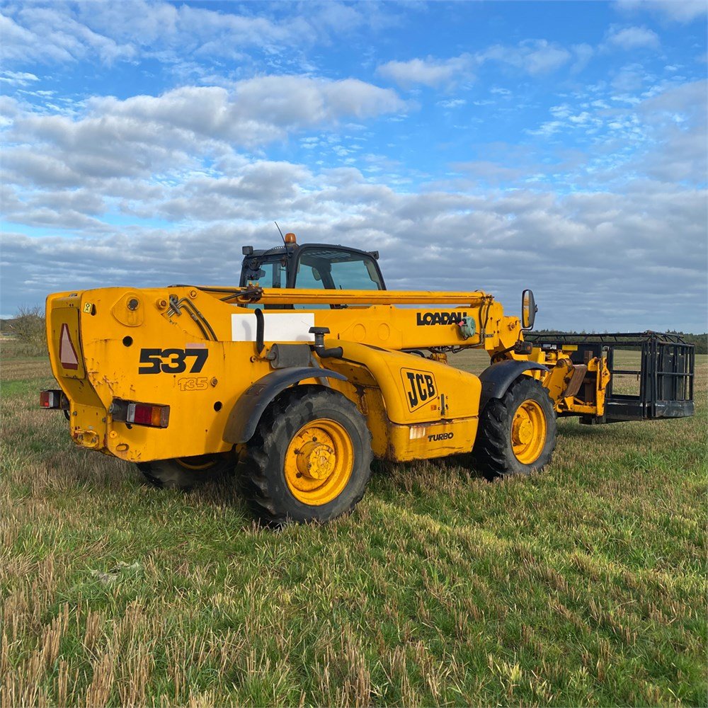 27fb3125-2623-4c8a-bfc7-23062921f635_largesize jcb 537 135 – 13,5 m – 4 500 h – 2001
