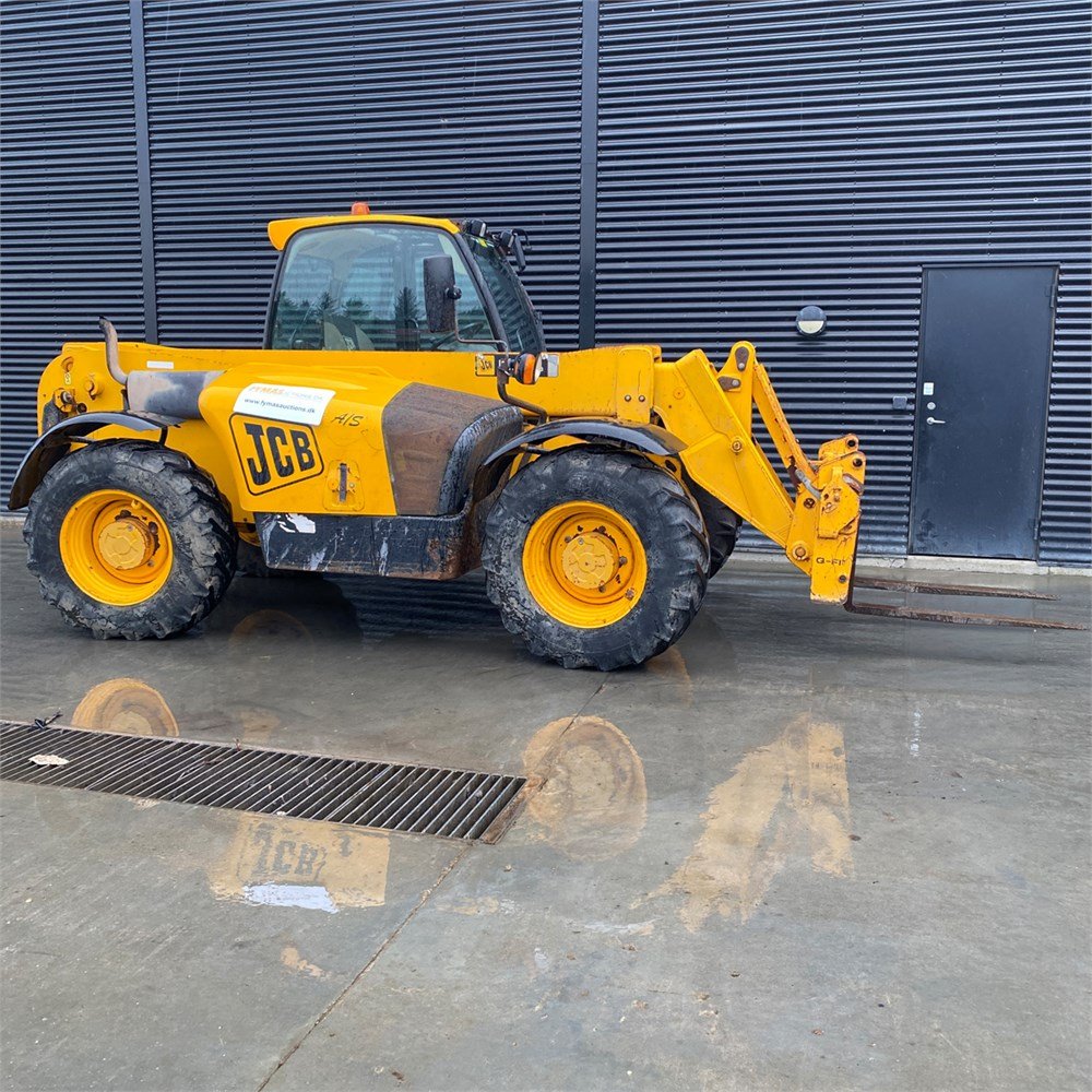 2a2ff563-21f0-4118-b3fd-e8307718d78c_largesize jcb 531 70 – 7 m – 5 000 h – 2006