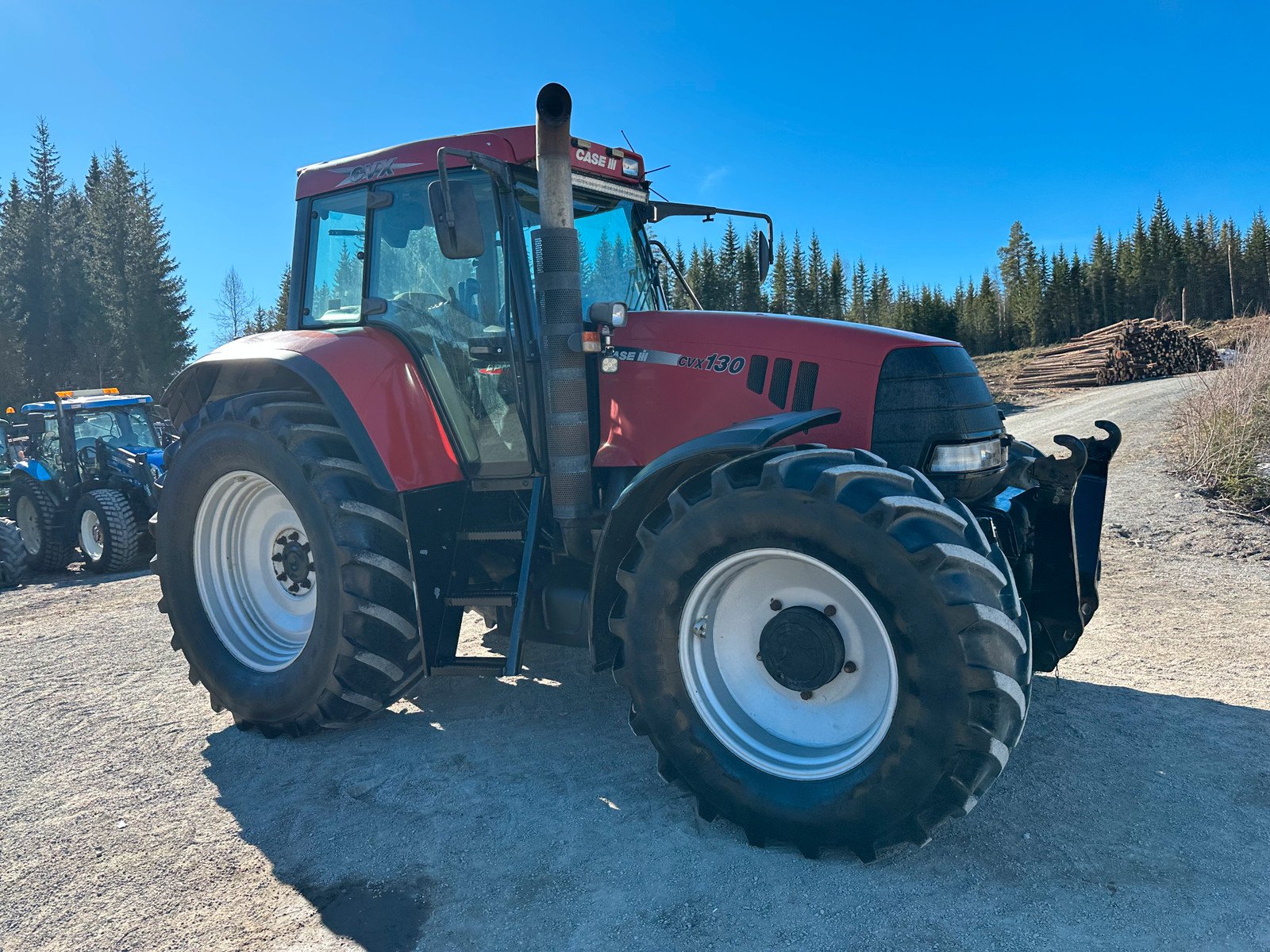2cce8ae7-4e92-4cb0-a328-62a469ac649b case ih cvx 130 – 130ch – 5 600 h – 2001