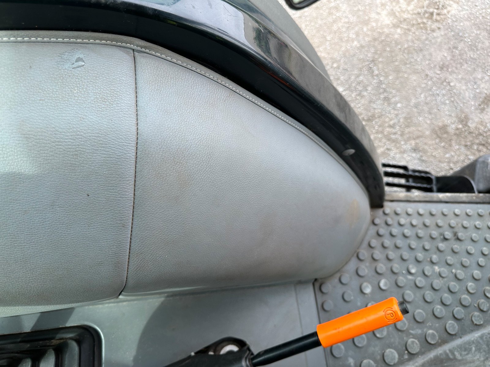 2d1c5c77-7526-461d-88ff-938e9ff45a5a deutz fahr agroplus 410 dt 95 ch 1 698 h 2013