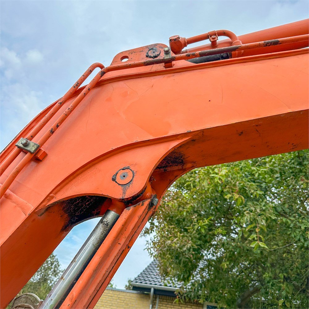 2f4c49af-e3fe-4eb2-a0ff-95f179467a6b_largesize hitachi zx50 u 2 – 5t – 7 190 h – 2007