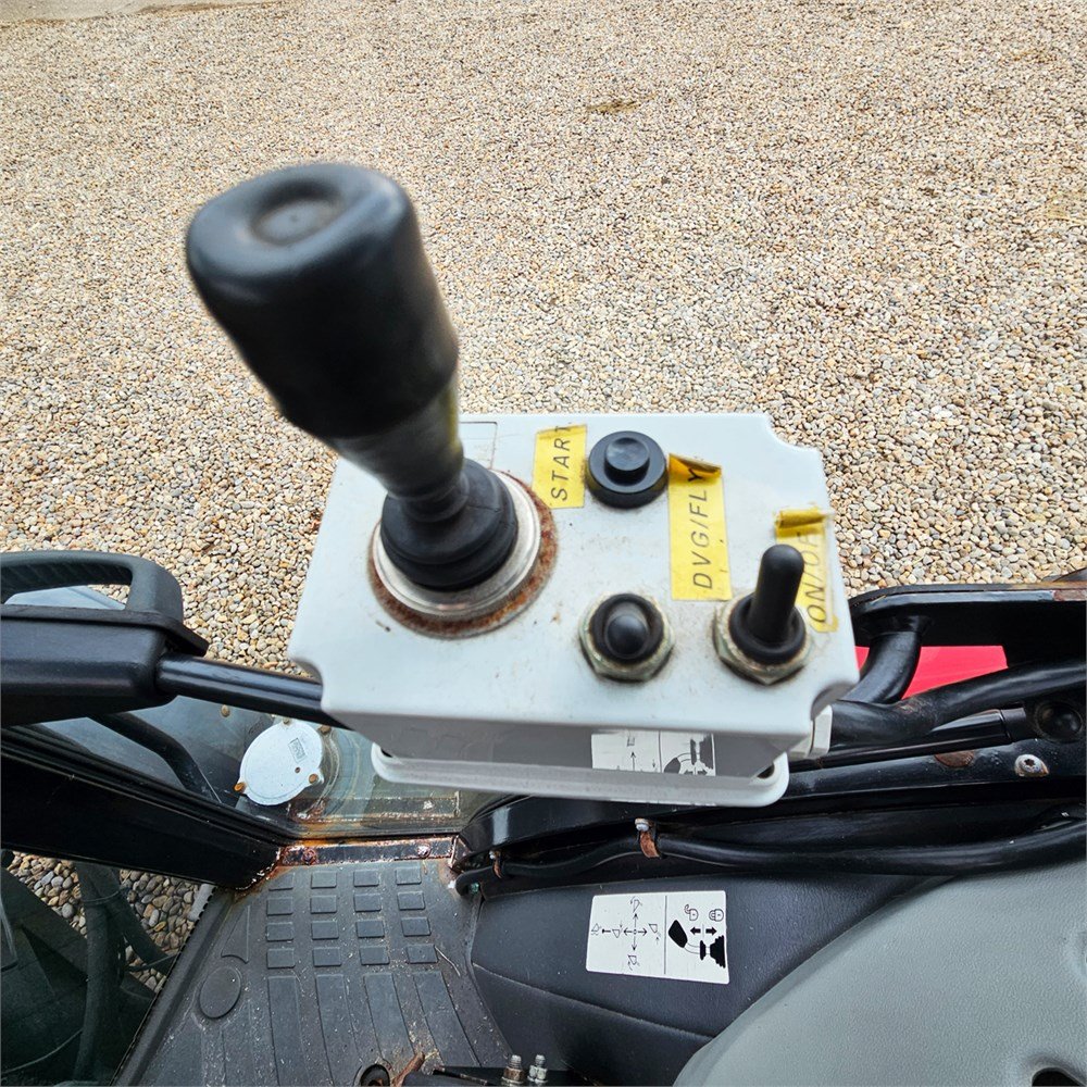 303d3849-4ea3-4f87-81cf-36c00b380e1c_largesize massey ferguson 3625 – 69 ch – 2013 – 3 448 h