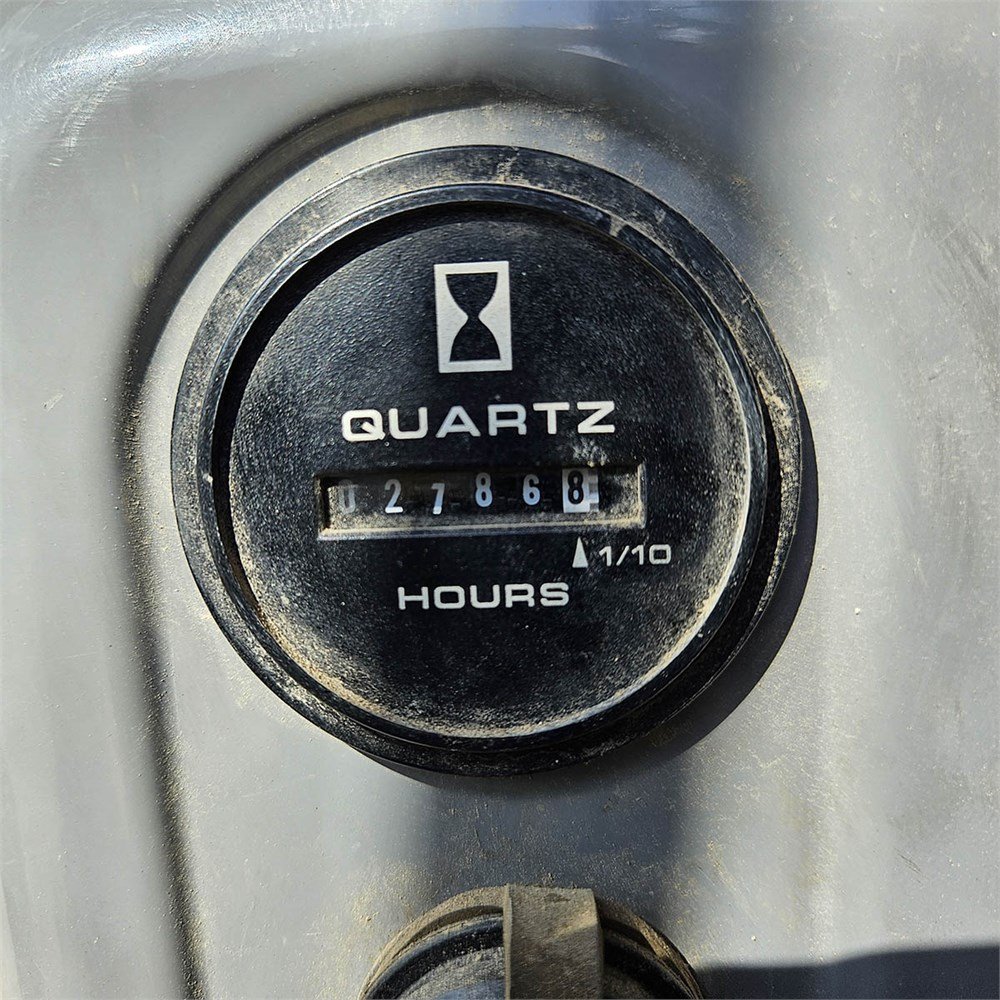 31919c27-9394-4e00-a3ab-c134eb5497b4_largesize new holland e39 b 4t 2 786 h 2015