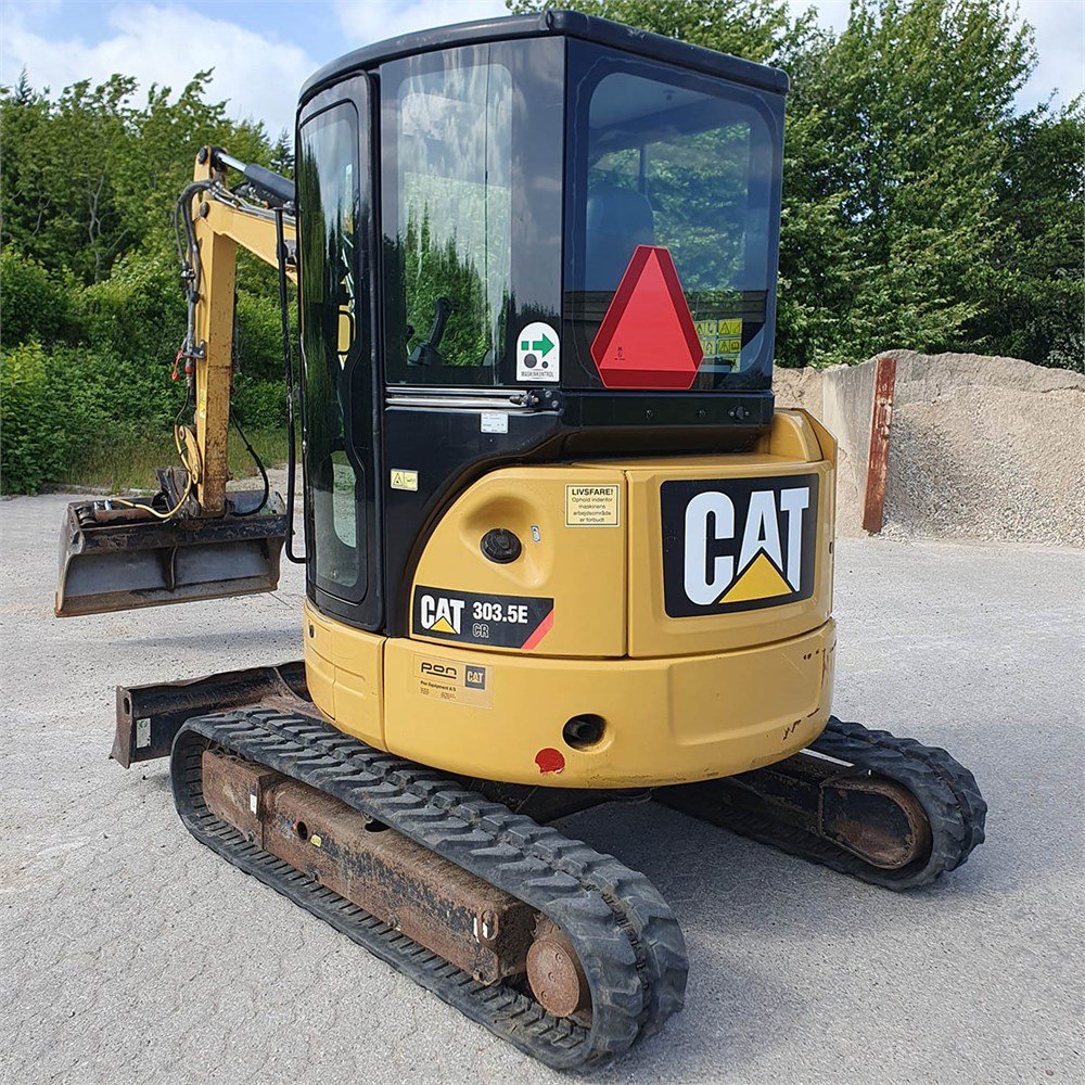 354aa2a6-3d43-42e7-bcc6-30de41cb473f_largesize caterpillar 303.5 e cr 3t5 4 650 h 2012
