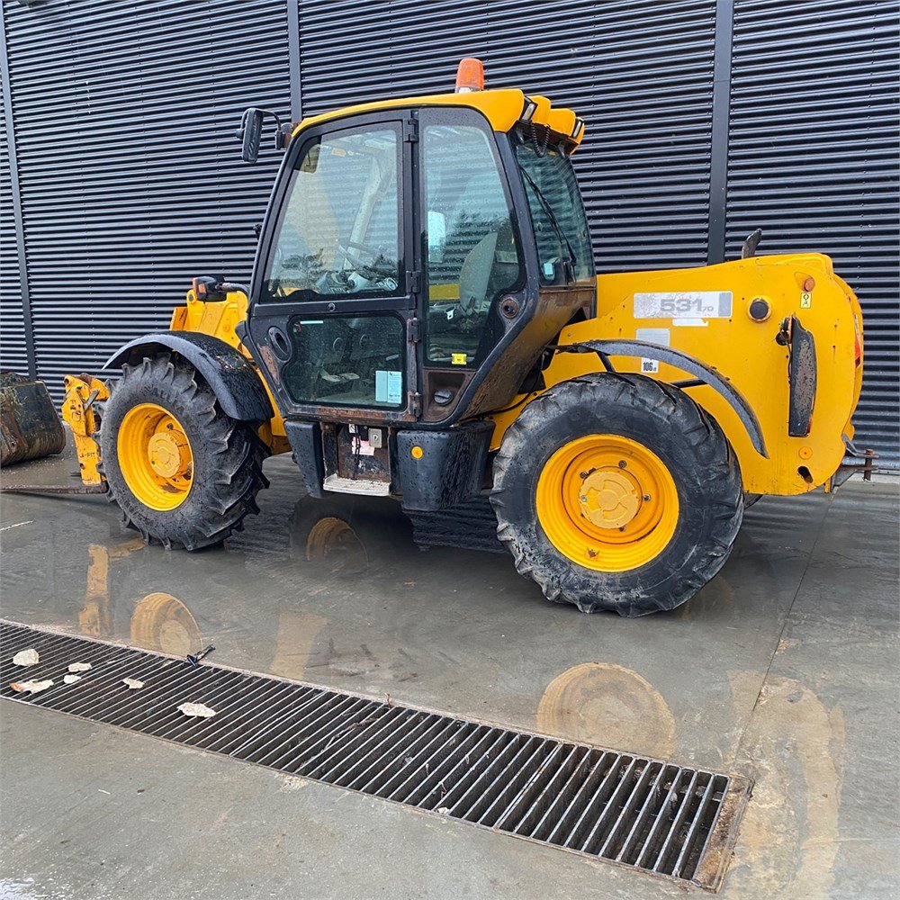 365f506e-36b4-4ef0-9493-7ed7fb789194_largesize jcb 531 70 – 7 m – 5 000 h – 2006
