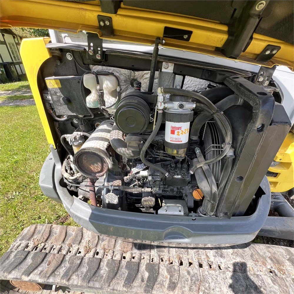 39b2a651-b880-4f0d-abe6-93bcf4979d7b_largesize wacker neuson ez26 2t6 2 230 h 2020