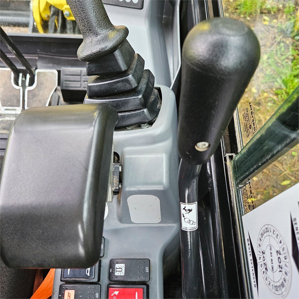 3cadaae6-6758-408c-9272-c5df1fc05699_largesize yanmar sv22 – 2t2 – 1 699 h – 2020