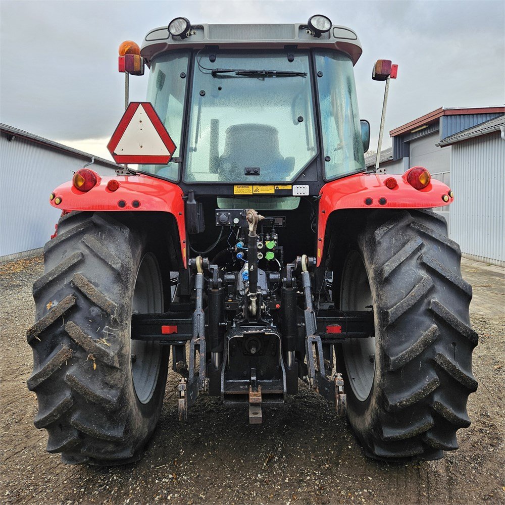 407a9fd9-e5ff-43e2-b195-c5ce6f987c41_largesize massey ferguson 5465 – 109 ch – 5 715 h – 2005