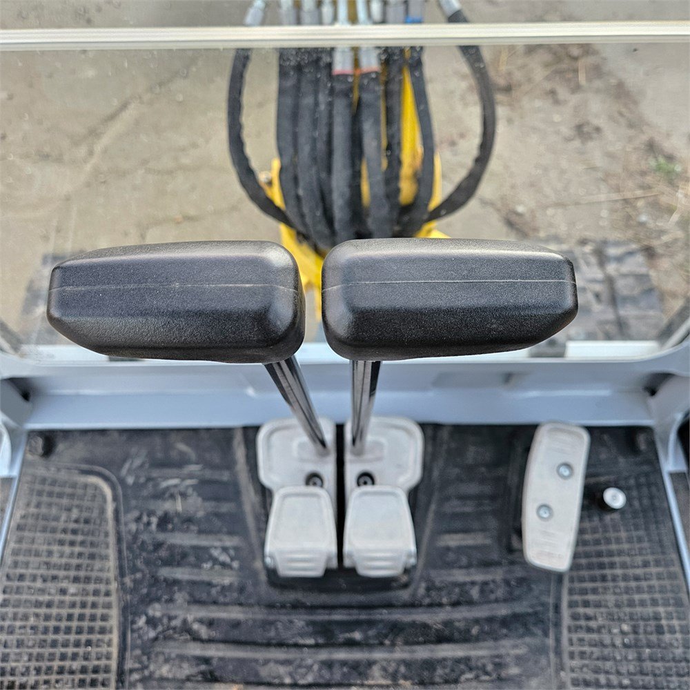 4559f918-2be4-4a5d-bfbb-58e99ac7e5b4_largesize wacker neuson et24 – 2t4 2022 179 h