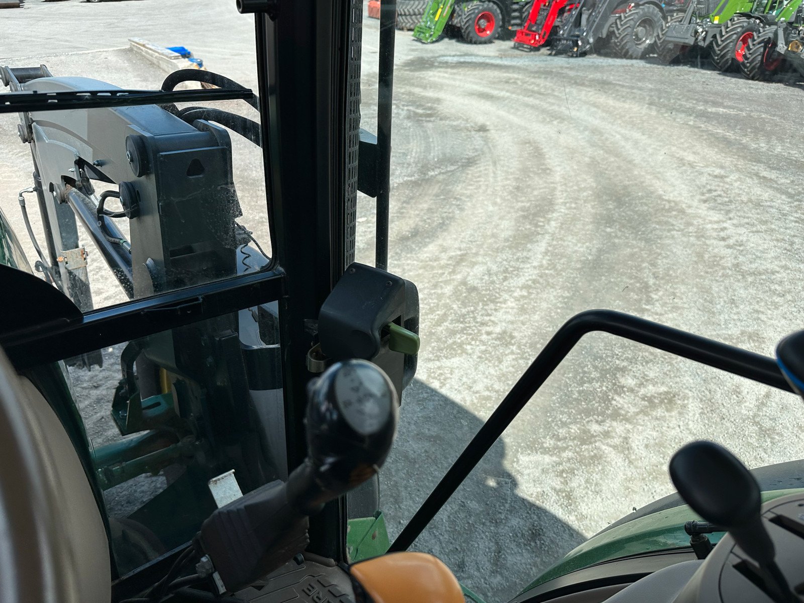 45c3908c-7392-412b-97ca-1356e45ce209 john deere 5090r – 98 ch – 3 985 h – 2009