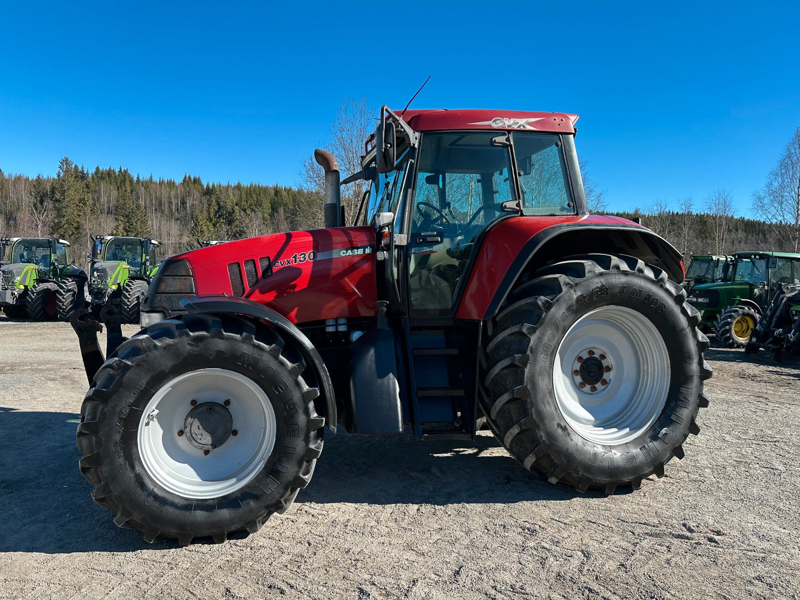 46f6fc4c-5a12-4570-93dd-882d4fd3a356 case ih cvx 130 – 130ch – 5 600 h – 2001