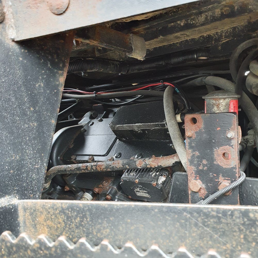 48524f94-0be8-43af-944c-1990aed46425_largesize case ih cvx 170 – 170ch 2007 6 300 h