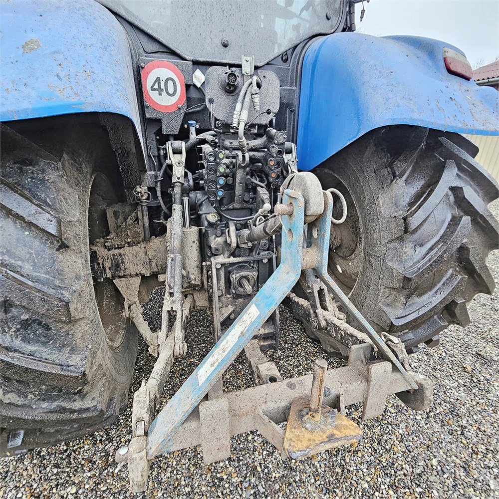 4abc8773-49dd-41b9-86a3-df2f1bdcf510_largesize new holland t7.175 e1 – 155 ch – 2018 – 4 658 h