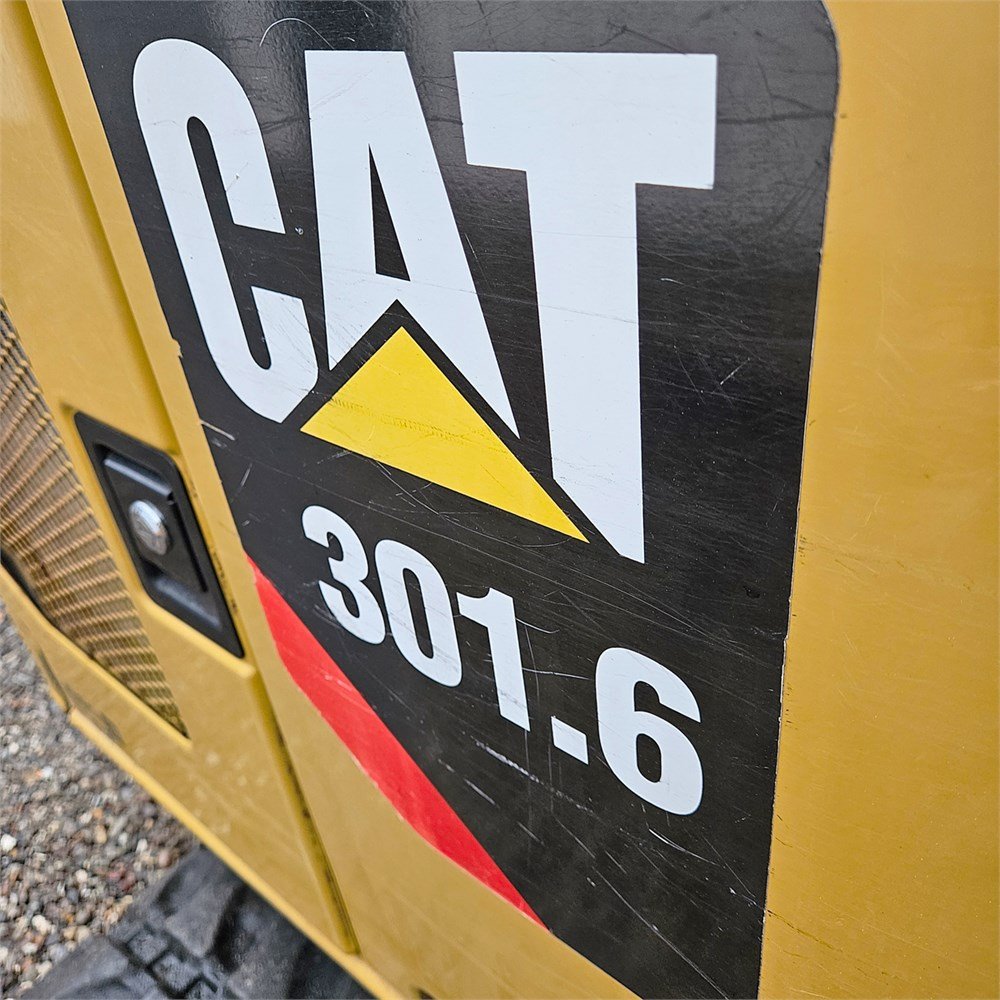 4f7106b6-123d-4c57-afdc-114463bd038d_largesize caterpillar 301.6 – 2t – 2 895 h – 2019