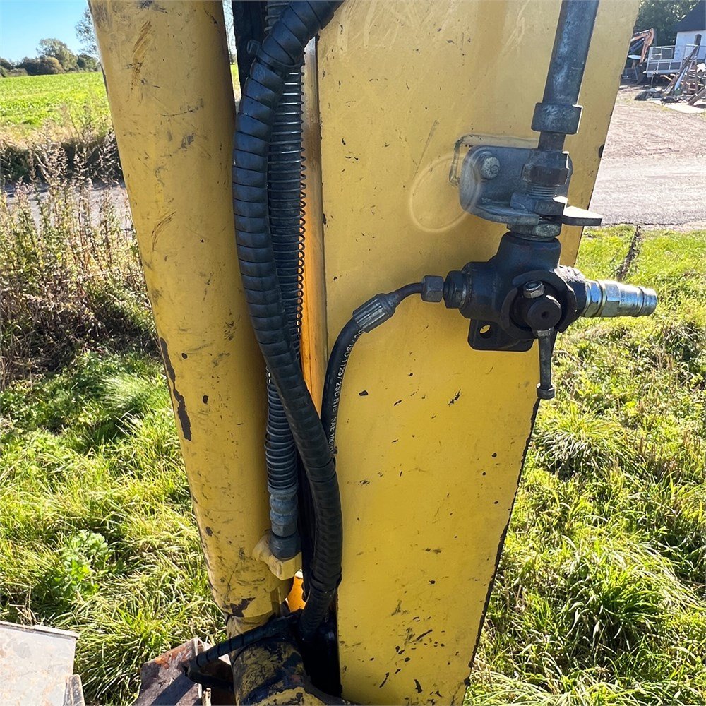 555dc1f9-8c2c-4036-abc9-c74c29bb4f27_largesize komatsu pc55mr 3 – 5t3 – 4 625 h – 2012