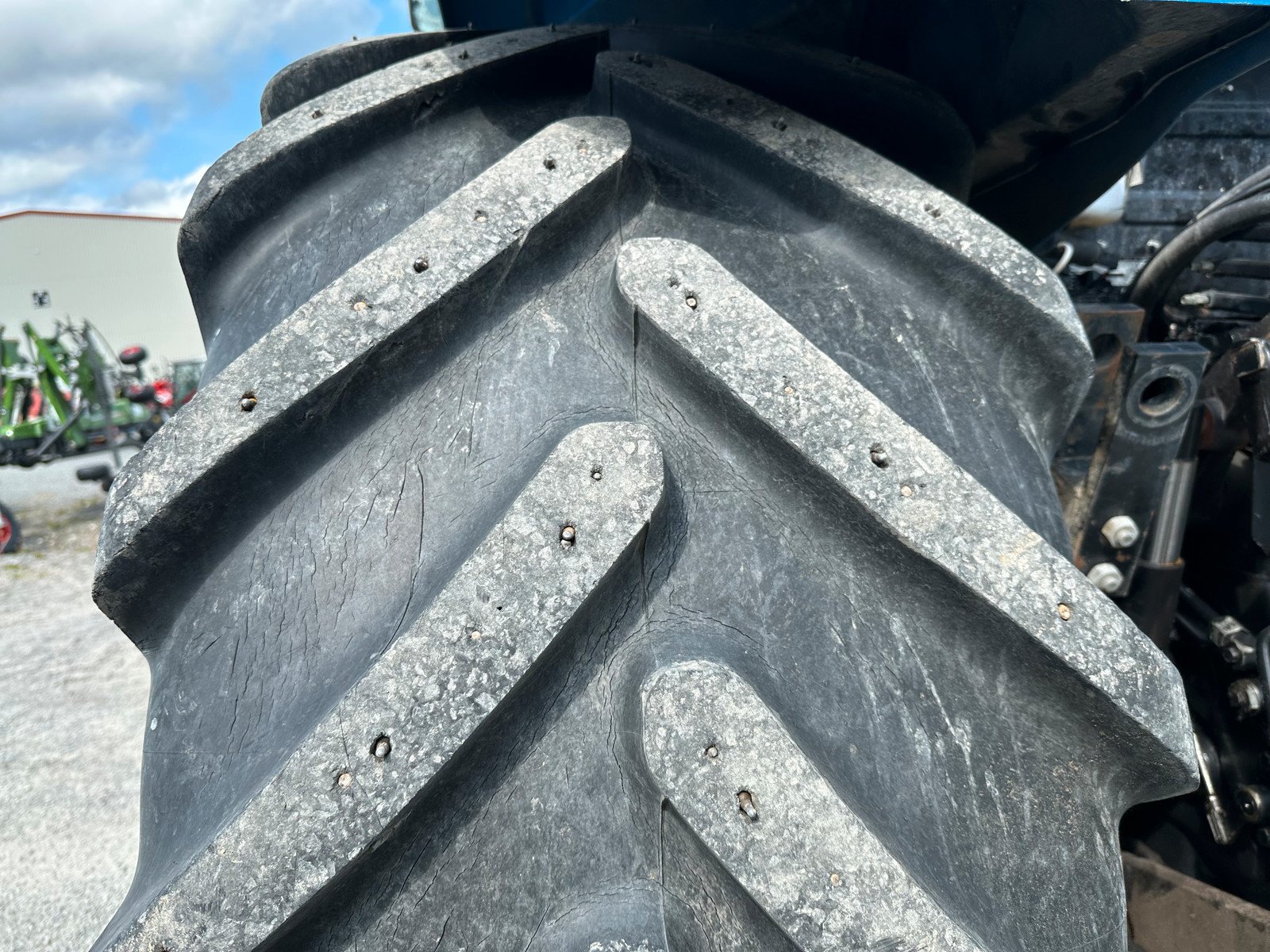 589f6260-0765-4159-a4b8-feebfbc51fcd new holland t5.115 – 115ch – 2 230 h – 2013