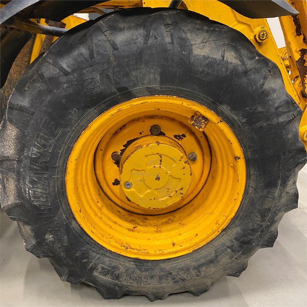 5911e6aa-c122-47bb-b18f-80d2d969f740_largesize jcb 531 70 – 7 m – 5 000 h – 2006