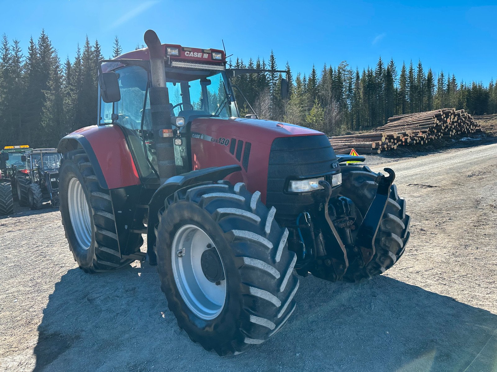 5bfbdd9d-def4-493a-8060-7cbc730c756b case ih cvx 130 – 130ch – 5 600 h – 2001