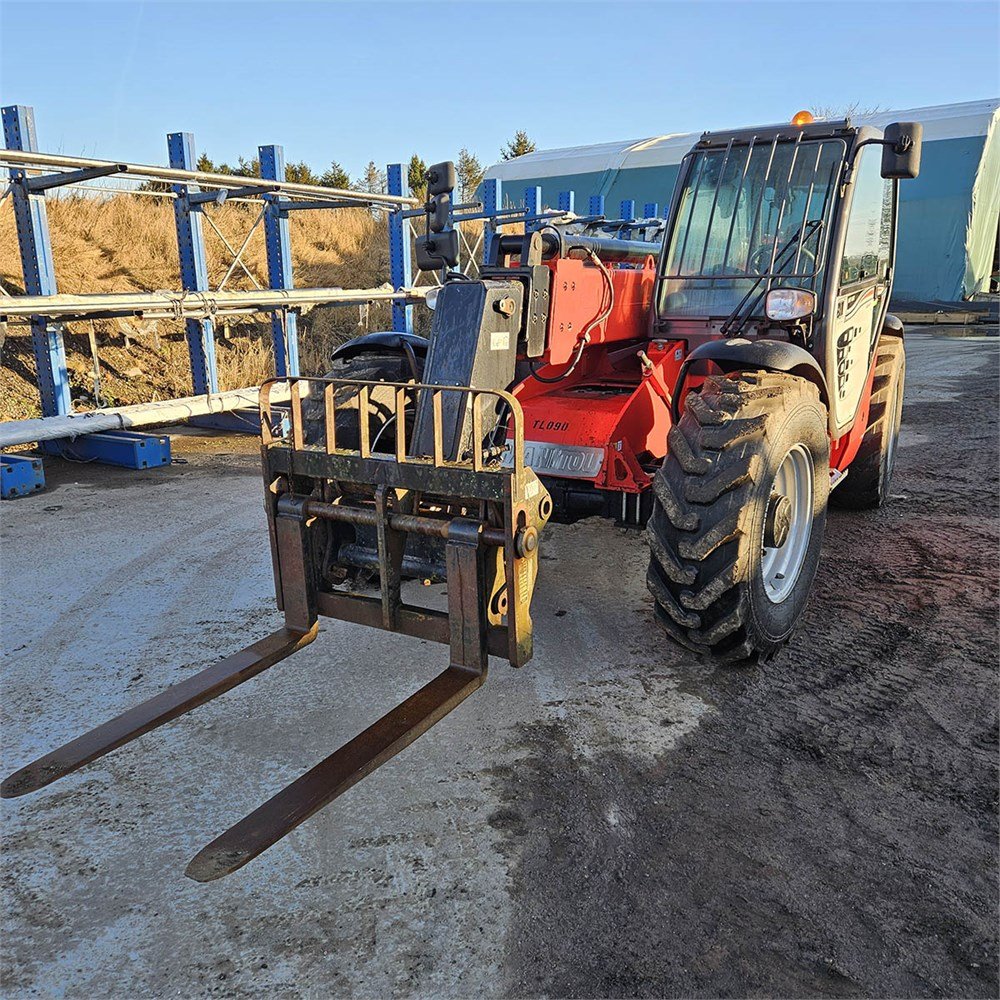 5e2cbdad-d27d-4c27-88ec-8d6717a32cde_largesize manitou mt932 easy 75d – 9 m – 1 555 h – 2017