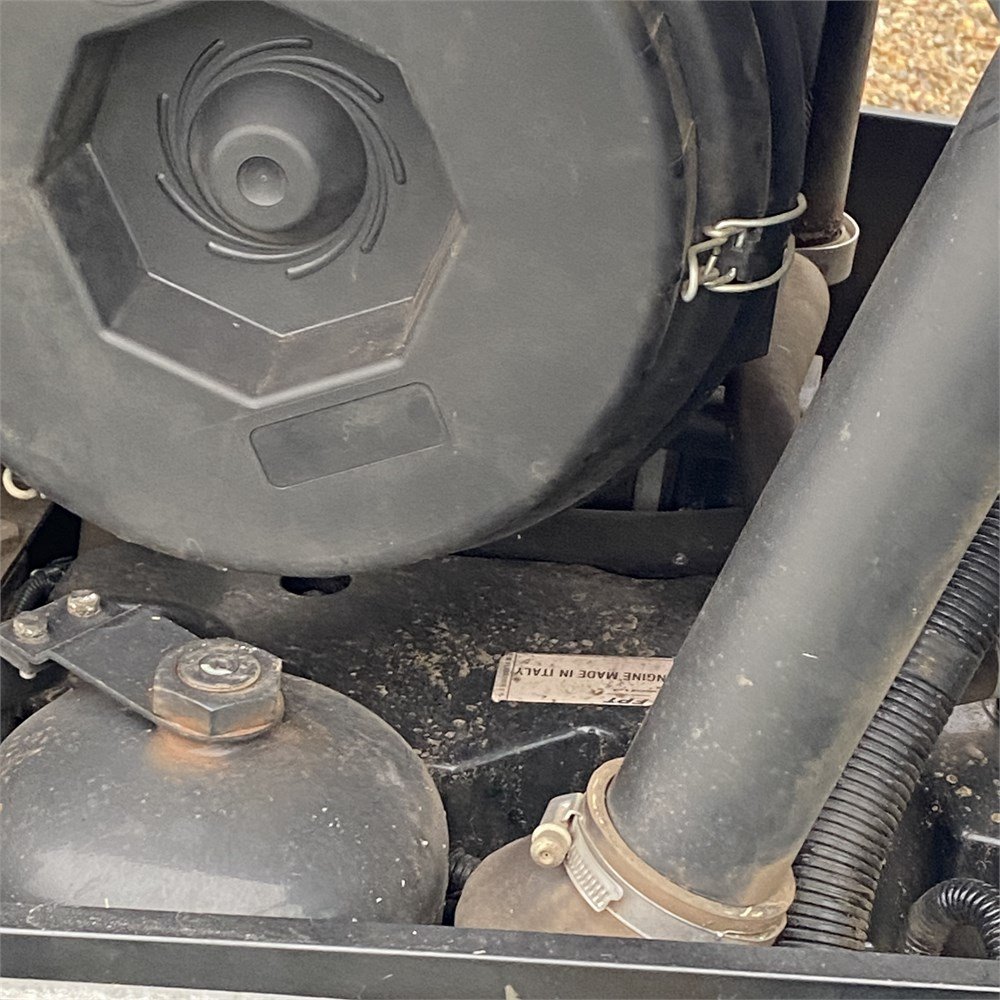 60118c41-c122-4bf7-a7d6-01d0be1ebb9a_largesize new holland t7.220 – 167 ch – 2013 – 6 308 h