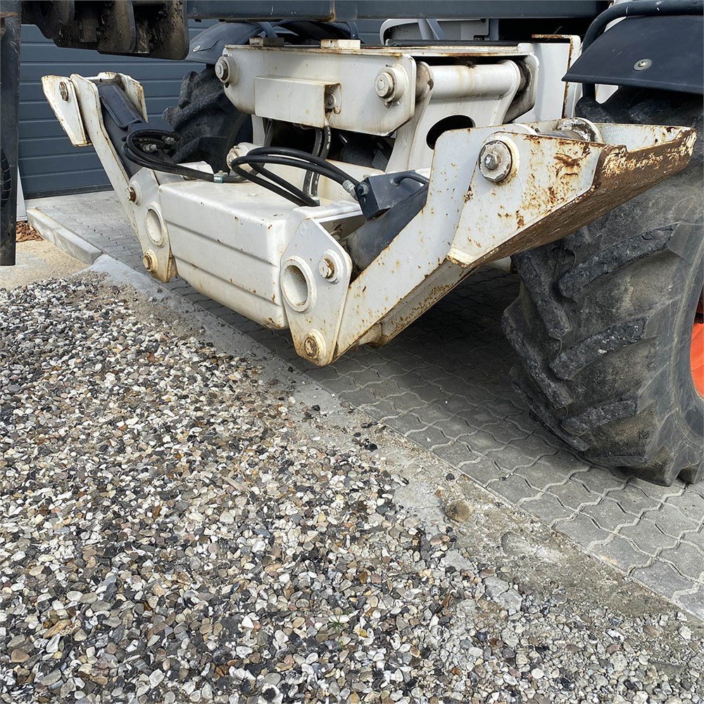 6283a26b-c843-4368-bd14-6436db29e042_largesize bobcat t40170 17,4 m 1 687 h 2006