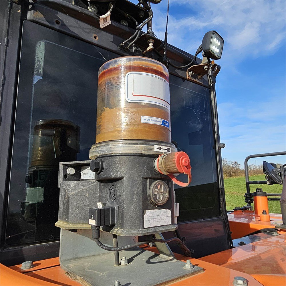 6412596c-2fe1-4d78-a6ac-71321c79139a_largesize hitachi zx85usb 6 8t6 3 141 h 2020