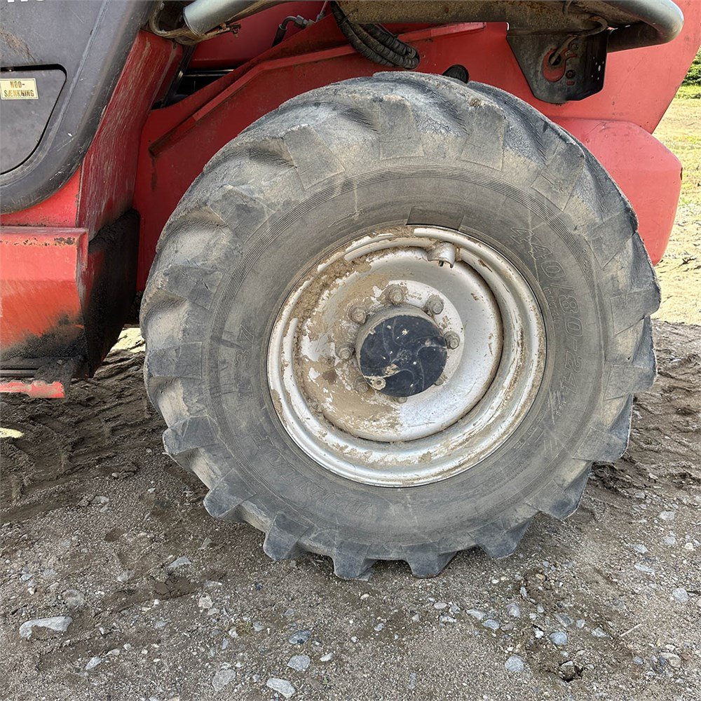 64b83b55-bbd8-4da4-921f-28f2d3f06ef6_largesize manitou mt 1740 – 17 m – 6 407 h – 2004