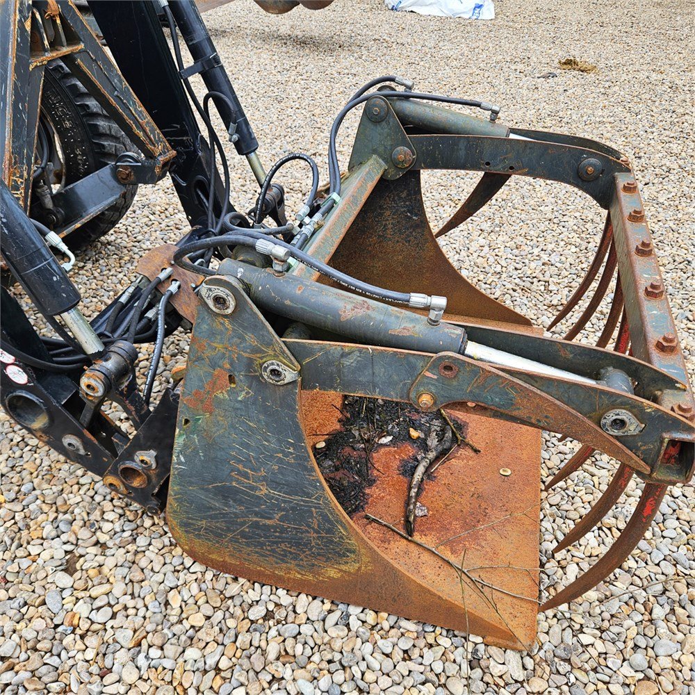 67d765c1-2d49-472a-8942-112a058bb17b_largesize massey ferguson 3625 – 69 ch – 2013 – 3 448 h