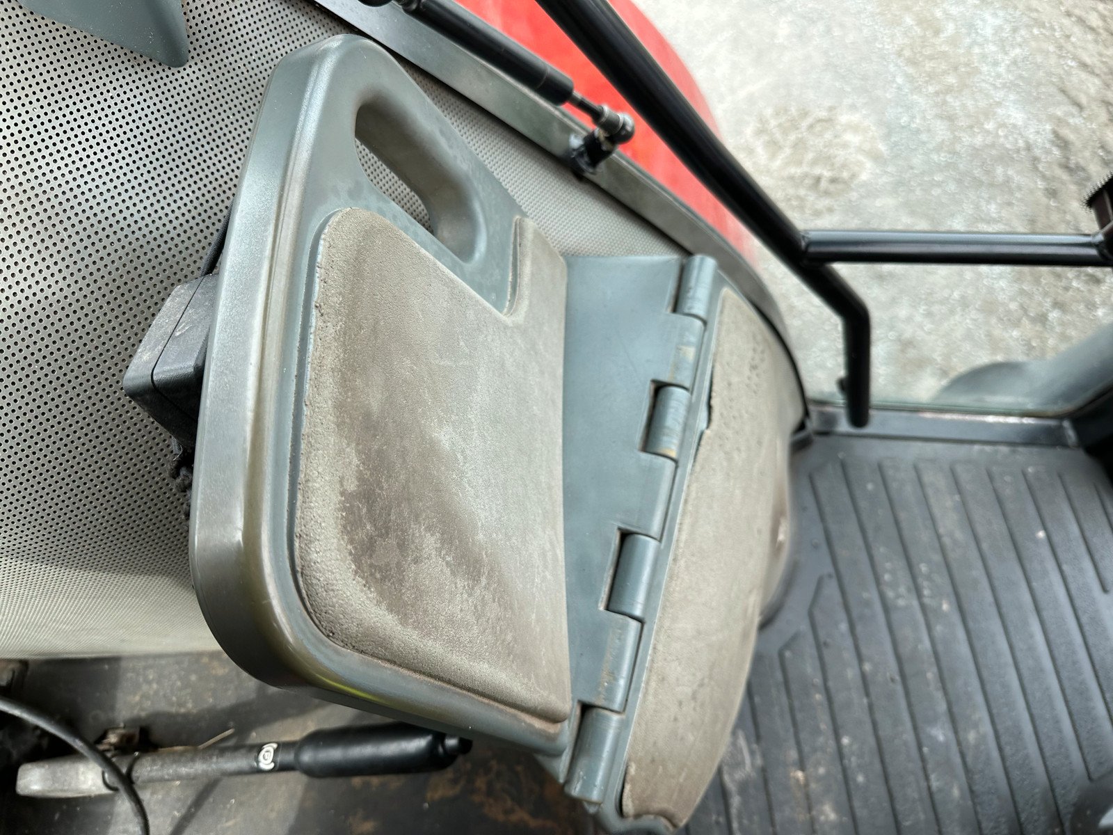 6c3a01cd-1853-4f73-af59-73aa73b60537 case ih cx 100 103 ch 2000 5 028 h