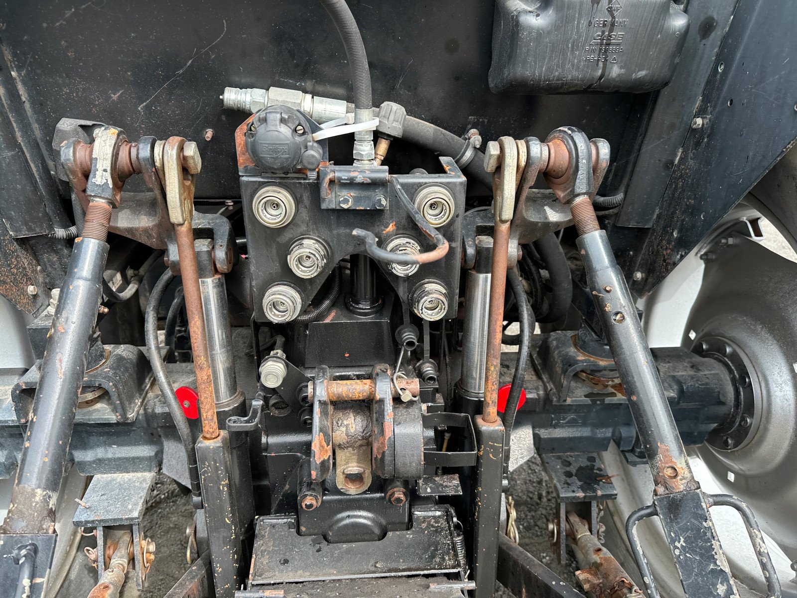 6db30bcf-ddb9-4c30-a590-9082da91eeb1 case ih cx 100 103 ch 2000 5 028 h