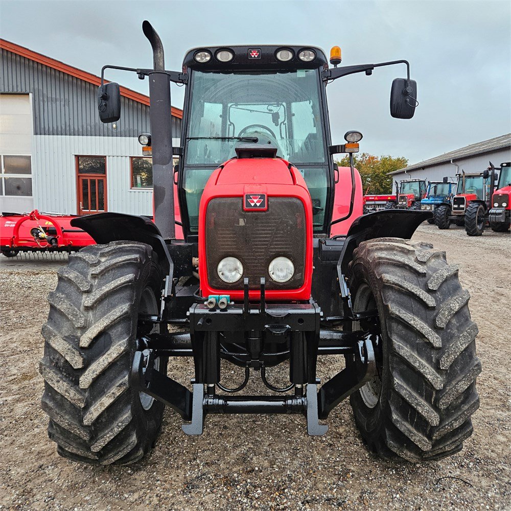 70eb3bcb-f8d2-4953-b506-1e0bce56e2fa_largesize massey ferguson 6465 dyna 6 – 120 ch – 8 053 h – 2006
