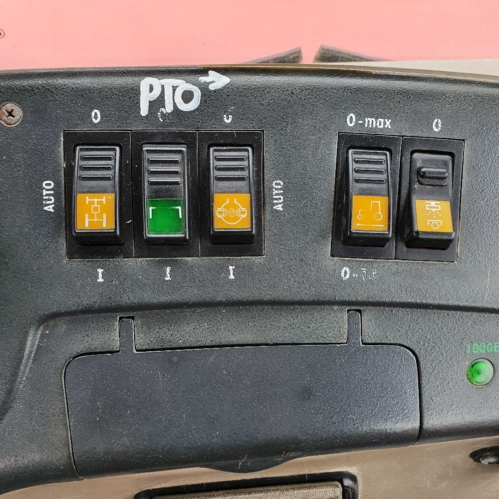 71c312bf-4cf6-4b06-9afa-242fe360b02a_largesize case ih cvx 170 – 170ch 2007 6 300 h