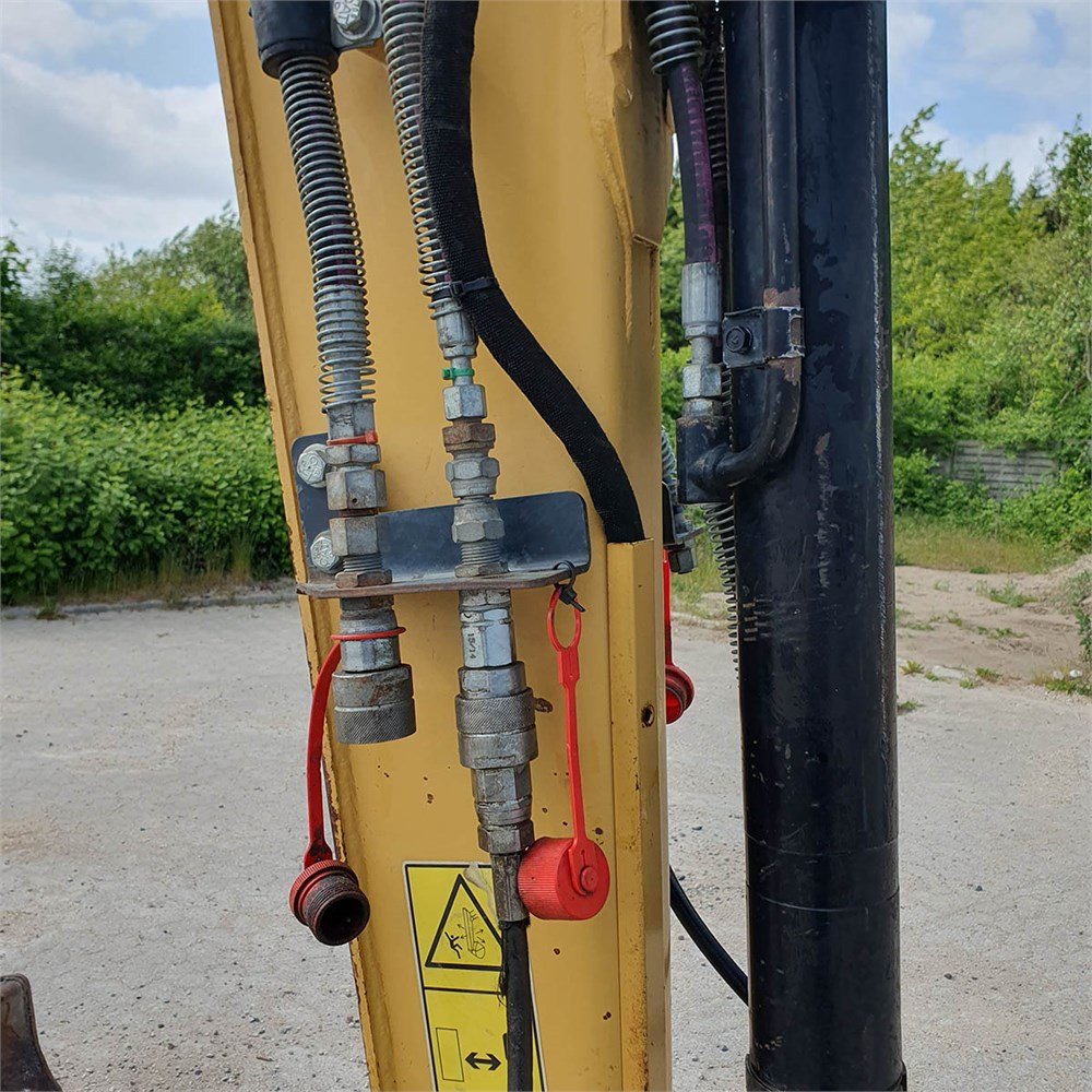 7733c2da-c1b9-4a09-af30-dbb7c1e5a050_largesize caterpillar 303.5 e cr 3t5 4 650 h 2012