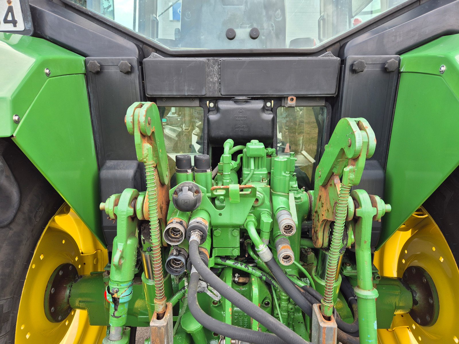 796ab4a2-d497-443e-95b6-05ee77dd7396 john deere 6200 – 85 ch – 7 024 h – 1993