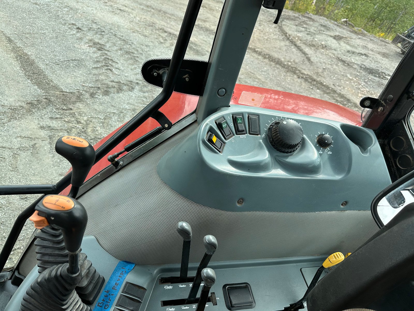 79dd5c3b-cbc6-4ff0-a5cc-c3067208745d case ih cx 100 103 ch 2000 5 028 h