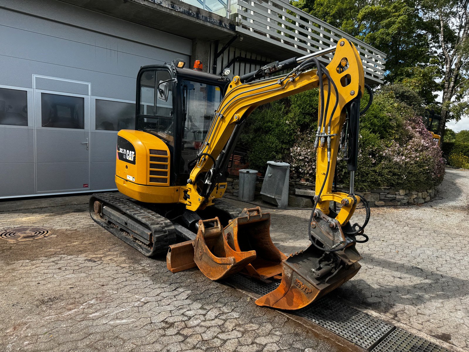 7c607466-9945-465d-9f01-b39b05fca4af caterpillar 302.7 2t7 5 786 h 2016