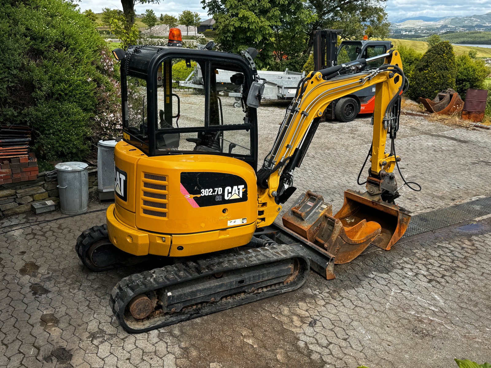 7cb3b566-327b-4cc7-bc53-029e06a08ed5 caterpillar 302.7 2t7 5 786 h 2016