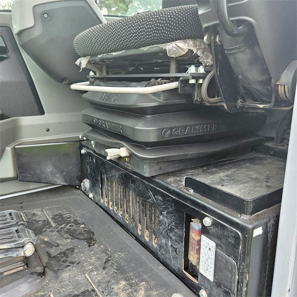 835d72b4-021e-46b8-ac6a-d86178edd210_largesize wacker neuson et35 3t5 2 746 h 2019