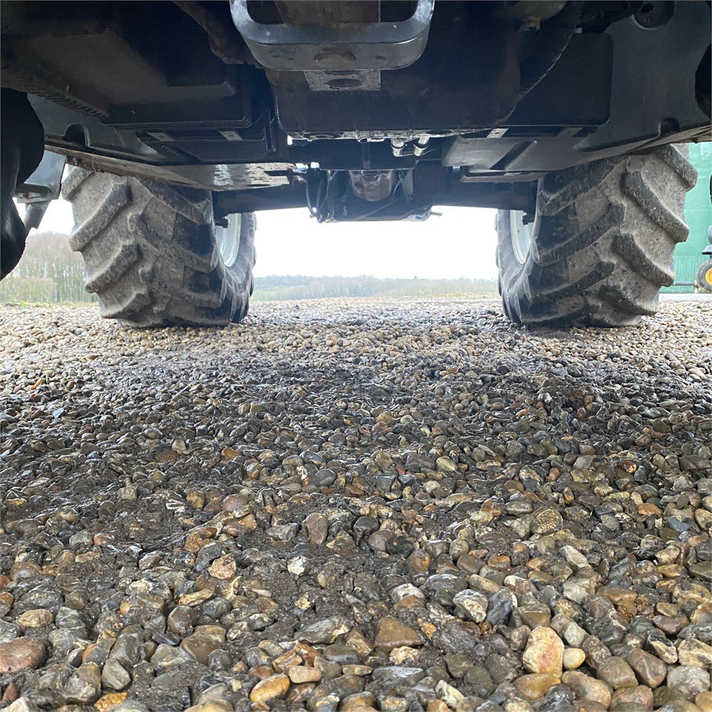 848709d1-1882-435d-8246-96ffadcb04e0_largesize new holland t7.220 – 167 ch – 2013 – 6 308 h