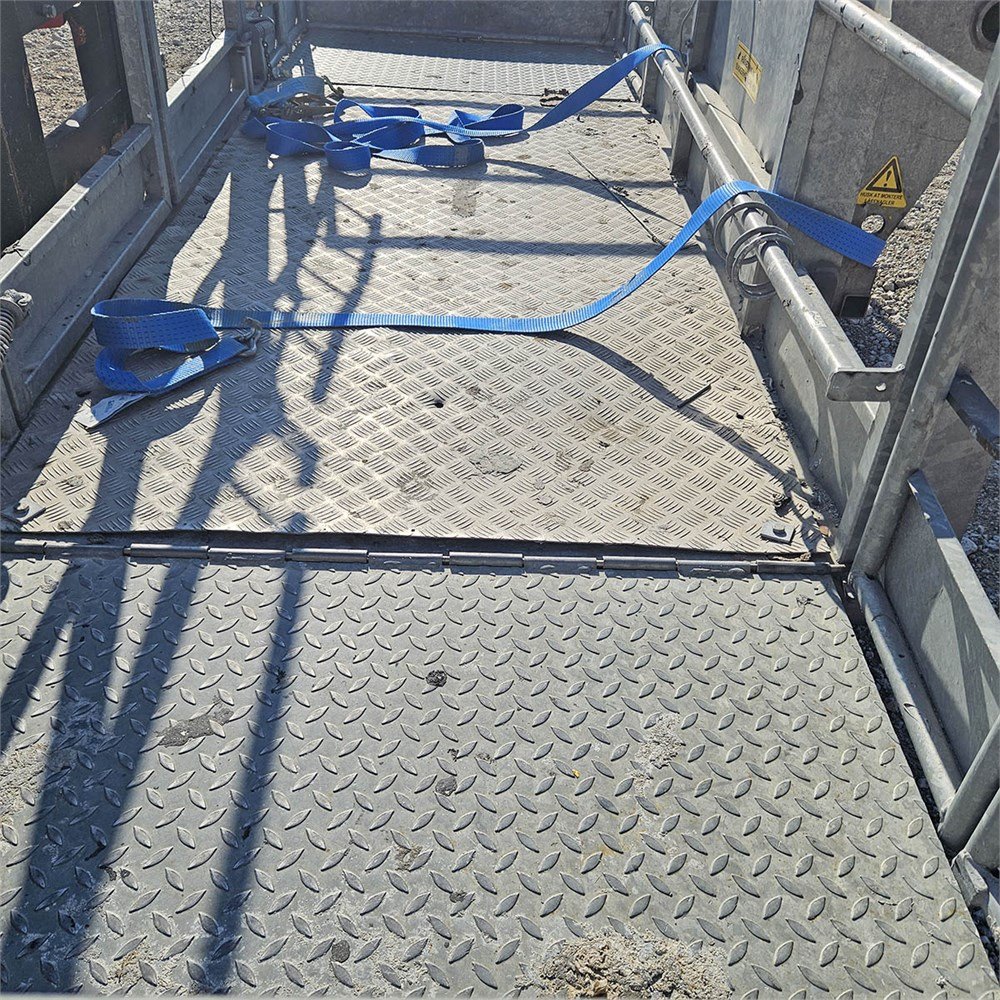 8502f1a4-77b9-4c6c-abdb-806a758b3c72_largesize manitou mrt 2150 turbo privilege 21 m 9 410 h 2010