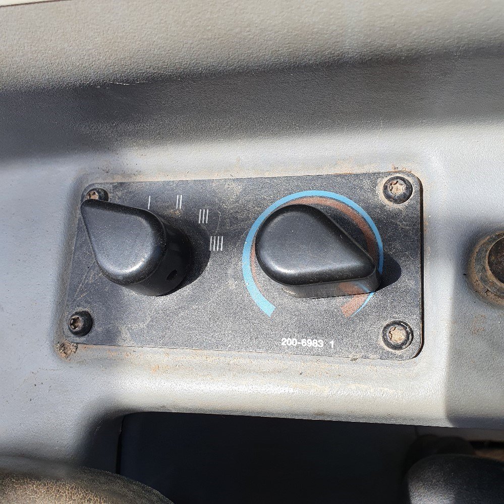 8822b537-bebd-4ce7-a987-7f58726e6c6e_largesize caterpillar th350b – 11 m – 3 450 h – 2004