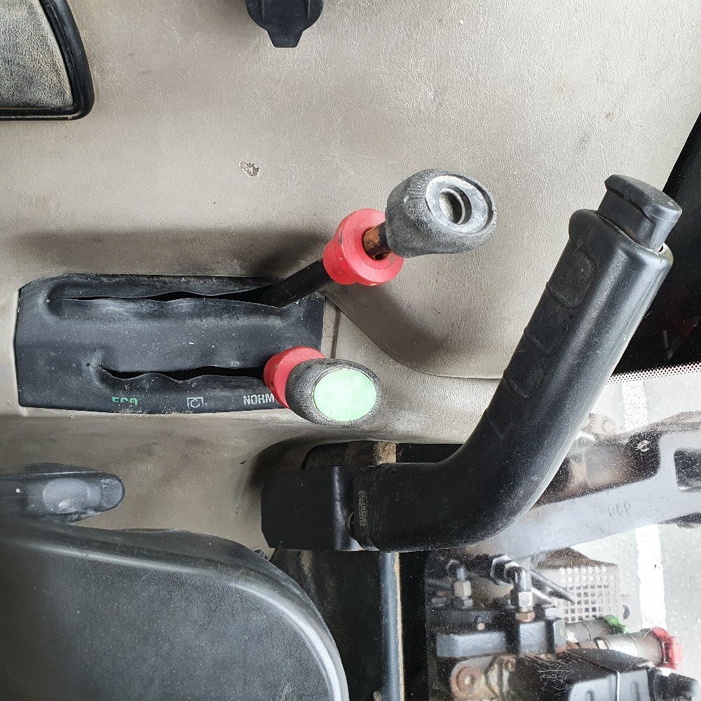 8c2f5710-6863-4466-b544-0ff037702ec3_largesize case ih cvx 170 – 170ch 2007 6 300 h